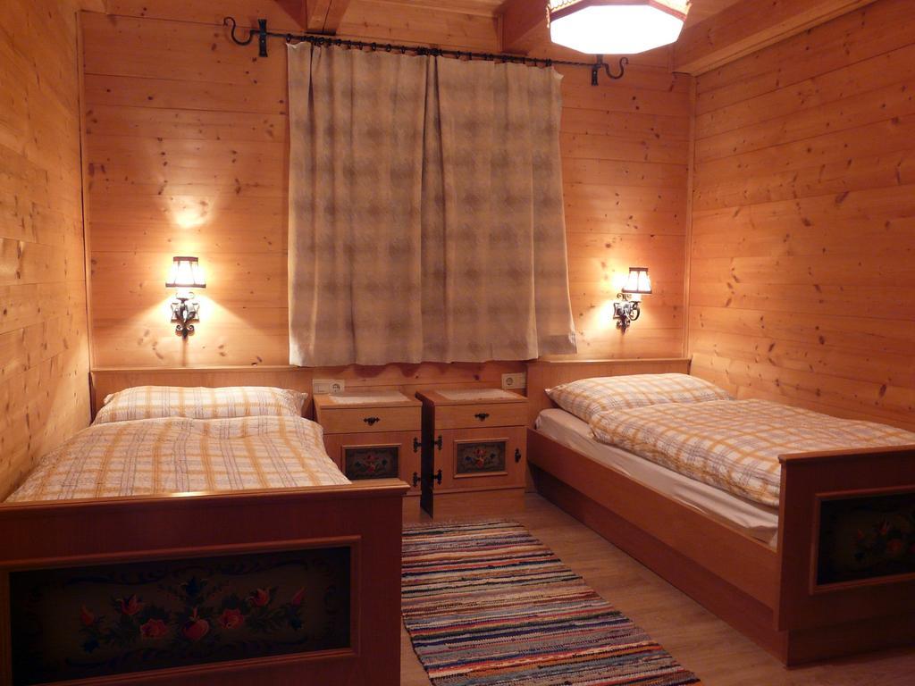 Ferienhaus Weerberg Zimmer foto